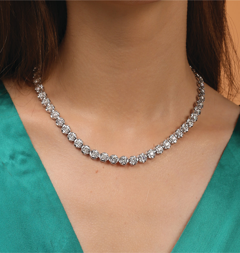 Timeless Radiance Diamond-Embellished Gold Necklace